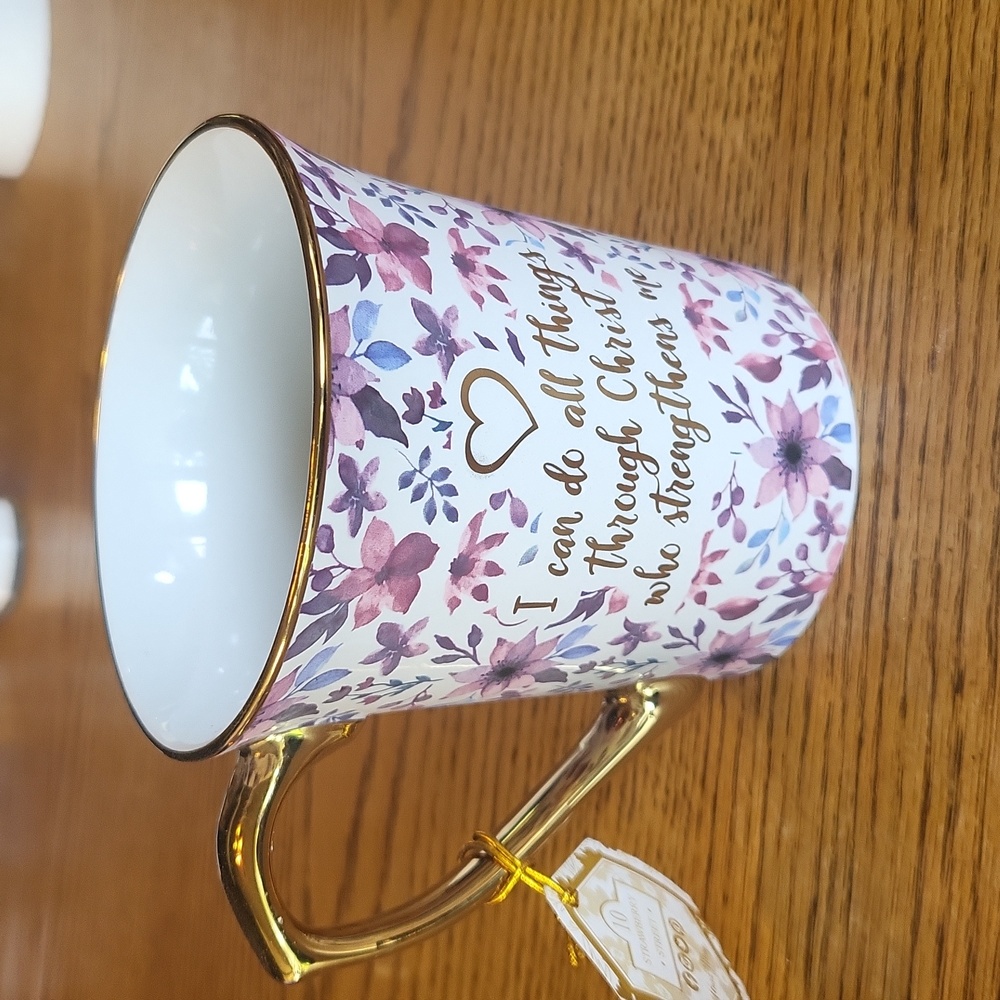 10 Strawberry Street 16 Oz mug